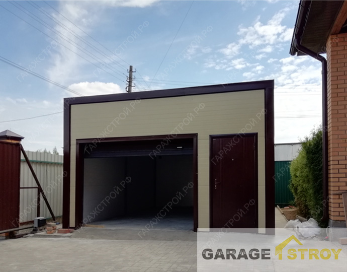 Кейс: Гараж из сэндвич-панелей 6*5м с односкатной кровлей