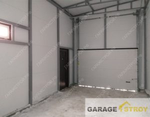 Гараж из сендвич-панелей размером 4 на 7.4м вид 5