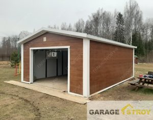 Кейс: Гараж 7х5м из сэндвич-панелей под дерево вид 2