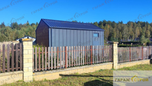 Кейс: Гараж из сэндвич-панелей в стиле Барнхаус 8х5м вид 1